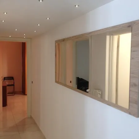 Casa Monte Generoso 아파트 *