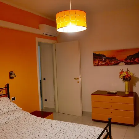 아파트 Casa Monte Generoso *